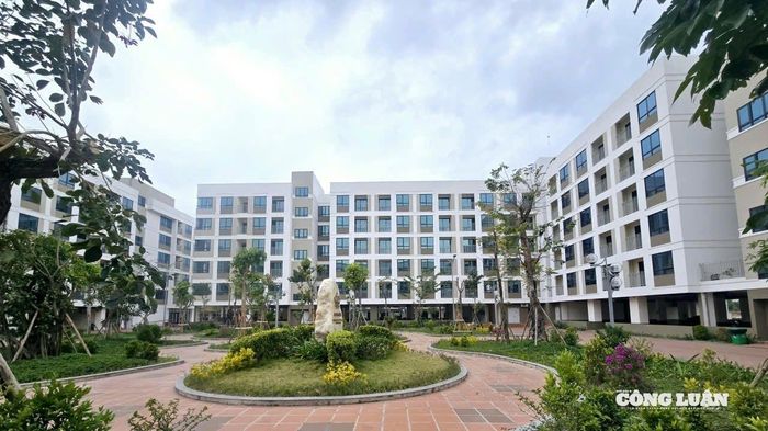 Để hoàn thành mục tiêu của Đề án phát triển ít nhất 1 triệu căn hộ đến năm 2030, bên cạnh nỗ lực của Bộ Xây dựng, rất cần sự phối hợp đồng bộ của các Bộ, ngành và địa phương. (Ảnh: NQ)