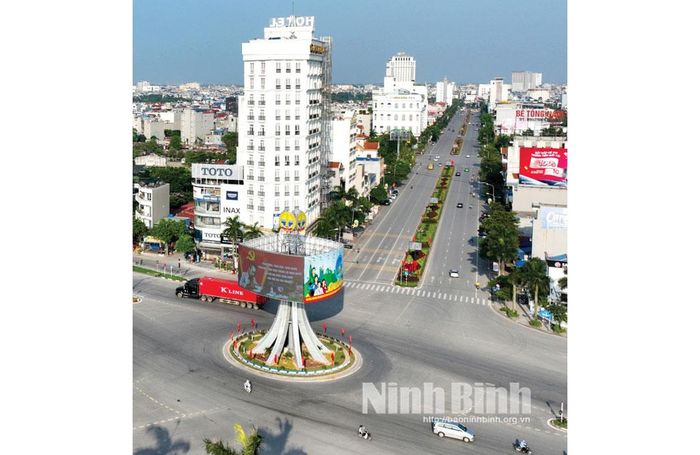 Khu vực nút giao đường 10 - Đường Đông A - Đại Lộ Thiên Trường (phường Nam Định). Ảnh: Viết Dư