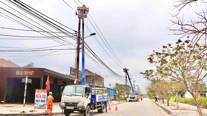 Đội Quản lý điện Đông Hà xử lý kịp thời các tồn tại sau kiểm tra đảm bảo cấp điện Tết
