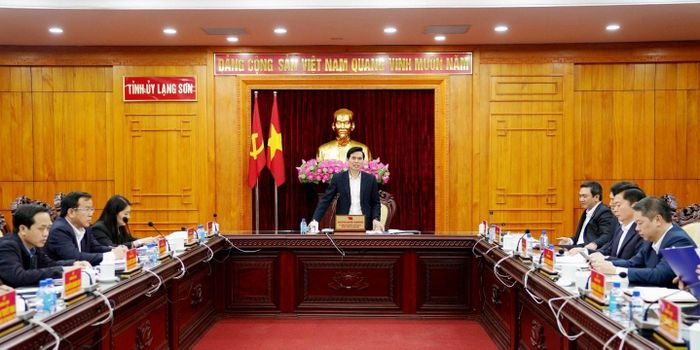 Bí thư Tỉnh ủy Lạng Sơn Hoàng Quốc Khánh phát biểu tại buổi làm việc. Ảnh: BLS