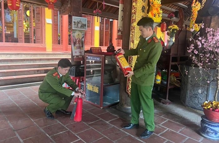Phòng Cảnh sát phòng cháy, chữa cháy và cứu nạn cứu hộ, Công an tỉnh kiểm tra thiết bị phòng cháy chữa cháy tại các điểm tổ chức lễ hội xuân.