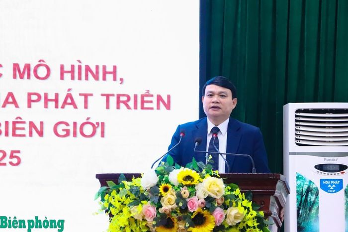 Đồng chí Đặng Ngọc Hậu, Phó Chủ tịch Ủy ban nhân dân tỉnh Sơn La phát biểu tại hội nghị. Ảnh: Thanh Xuân