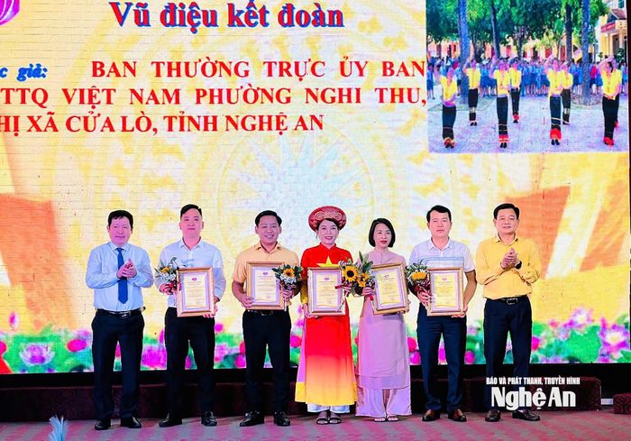 Khối Nghi Thu 1 nhận giải Nhất cuộc thi Tự hào Mặt trận Tổ quốc Việt Nam trên trang Fanpage Mặt trận Nghệ An. Ảnh: CSCC