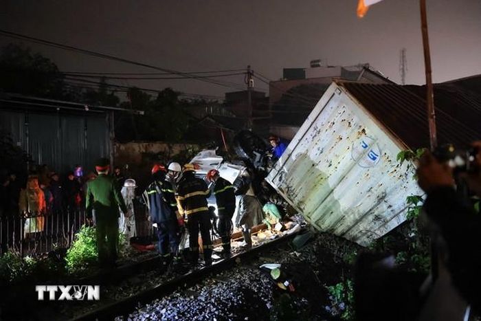 Hiện trường vụ tai nạn. (Ảnh: Phạm Kiên/TTXVN)
