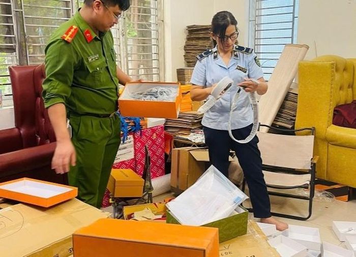 Việc phối hợp giữa các cơ quan, tổ chức từ Trung ương đến địa phương, giữa các cơ quan ở Trung ương và các cơ quan ở địa phương chưa toàn diện