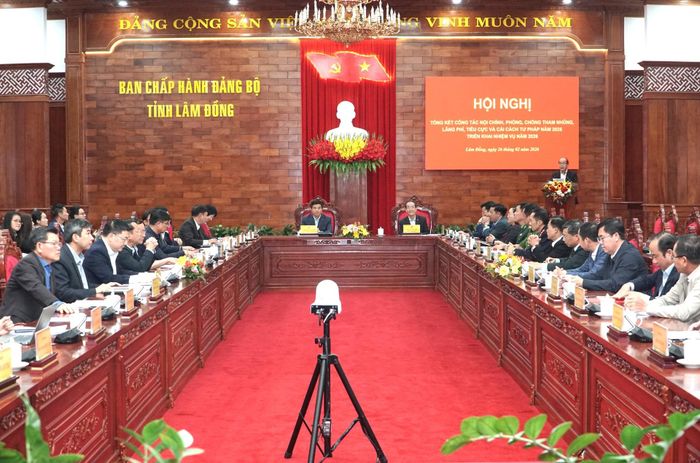 Quang cảnh Hội nghị