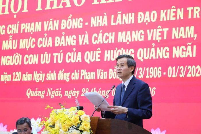 Giám đốc Học viện Chính trị Quốc gia Hồ Chí Minh Đoàn Minh Huấn phát biểu đề dẫn hội thảo. Ảnh: NGUYỄN TRANG
