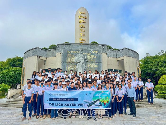 Trường THPT Hiệp Thành ra mắt Câu lạc bộ “Du lịch xuyên Việt”.
