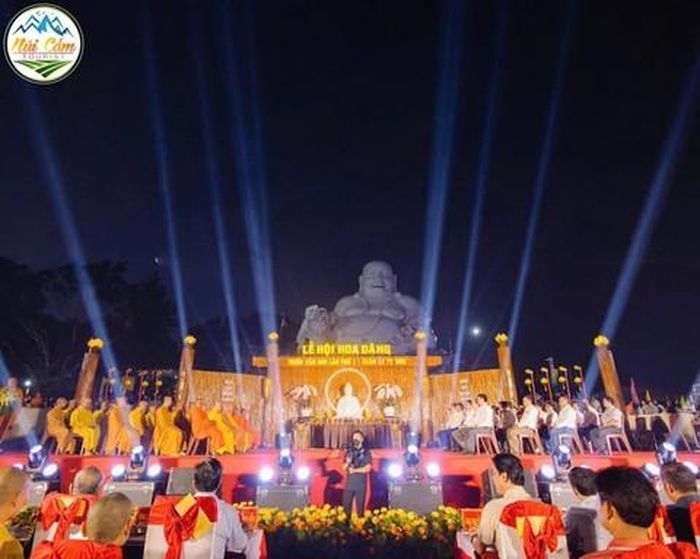 Lan tỏa niềm vui (Ảnh: Dương Việt Anh)