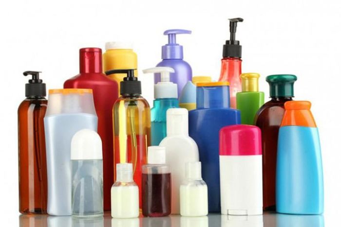  Bộ Y tế yêu cầu thu hồi và tiêu hủy gần 300 loại mỹ phẩm có chứa chất nguy hại 