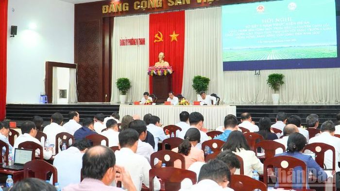 Quang cảnh hội nghị.