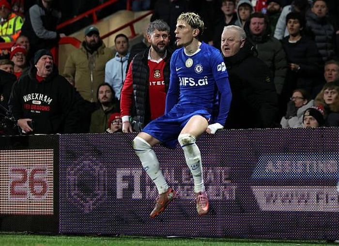 Alejandro Garnacho - 7 điểm: Cầu thủ chơi chói sáng nhất của Chelsea, ghi bàn quan trọng trong hiệp phụ và là trạm luân chuyển bóng đầy nhiệt huyết.
