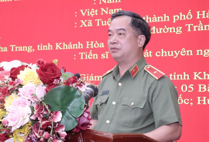 Giám đốc Công an tỉnh Khánh Hòa, Thiếu tướng Nguyễn Hữu Phước trình bày chương trình hành động