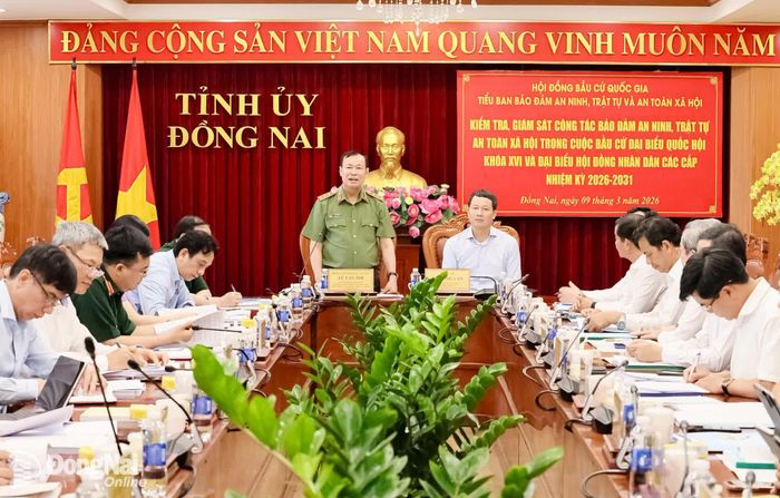 Thượng tướng Lê Tấn Tới, Ủy viên Trung ương Đảng, Ủy viên Ủy ban Thường vụ Quốc hội, Chủ nhiệm Ủy ban Quốc phòng, An ninh và Đối ngoại của Quốc hội phát biểu tại buổi kiểm tra giám sát ngày 9-3-2026 tại Đồng Nai. Ảnh: Công Nghĩa