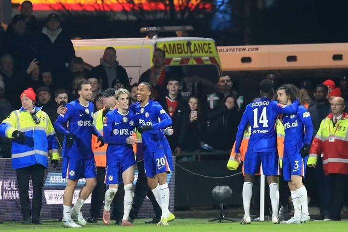 Chelsea cũng thuận lợi với lá thăm chia cặp đấu tứ kết FA Cup năm nay.