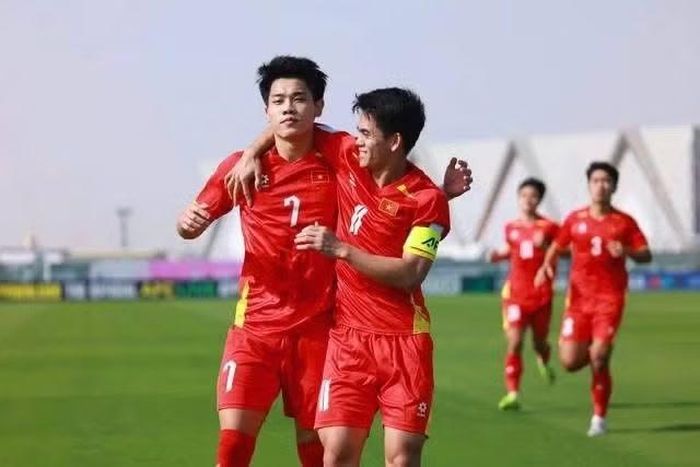 Khi đó, nhiều cầu thủ sinh năm 2003 như Thái Sơn, Đình Bắc, Văn Khang, Thanh Nhàn hay Quốc Việt đã được trao cơ hội thi đấu và tích lũy kinh nghiệm quốc tế.