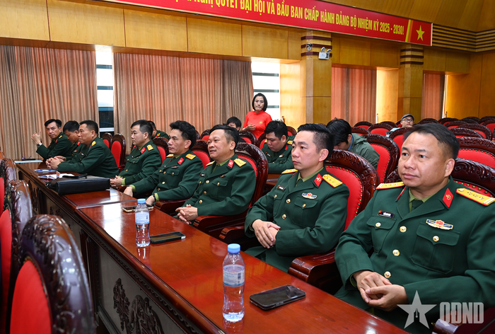 Đại biểu dự buổi gặp mặt. 