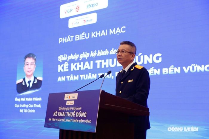 Ông Mai Xuân Thành - Cục trưởng Cục Thuế nhấn mạnh, trong trường hợp vướng mắc phát sinh, hộ kinh doanh có thể liên hệ trực tiếp với công chức quản lý thuế để được hỗ trợ hướng dẫn.