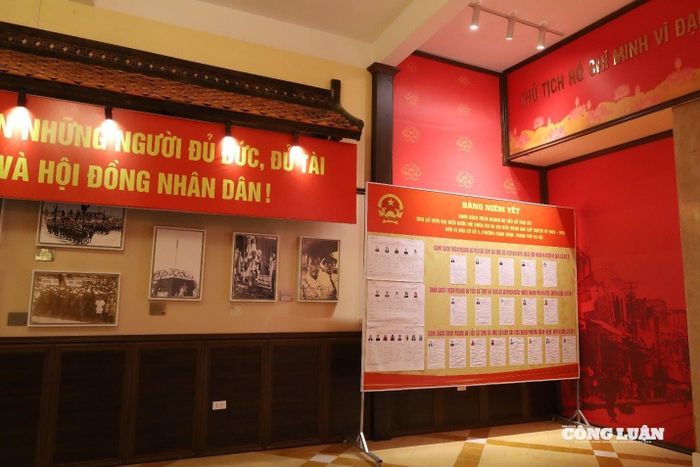 Cơ sở vật chất và các điều kiện an toàn cần thiết được chuẩn bị đầy đủ, sẵn sàng cho ngày bầu cử.