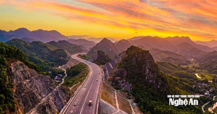 Theo Nghị quyết của Chính phủ, cao tốc Vinh - Thanh Thủy kiến tổ chức thi công từ tháng 4/2026 và hoàn thành trước tháng 4/2029. Ảnh minh họa: Gemini