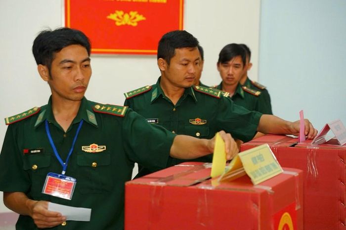 Việc tổ chức bỏ phiếu được thực hiện đúng quy định, bảo đảm dân chủ, an toàn và đúng luật