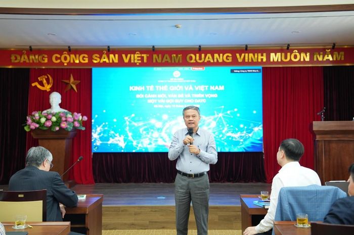 Tổng Giám đốc DATC Phạm Mạnh Thường phát biểu.