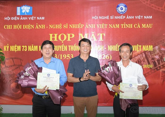 Chính yếu tố con người - với cái tâm nghề nghiệp và vai trò “nhân chứng của thời đại” sẽ tiếp tục tạo nên giá trị bền vững cho mỗi tác phẩm.