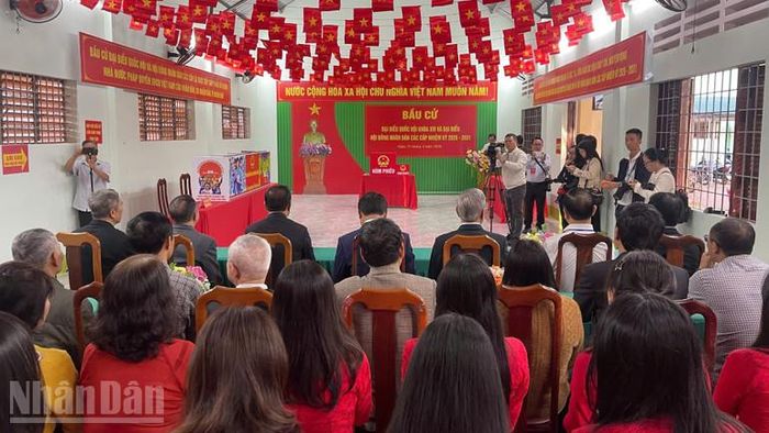 Quang cảnh khu vực bỏ phiếu số 24, Tổ dân phố 1, 6 Tân Thành, phường Buôn Ma Thuột.