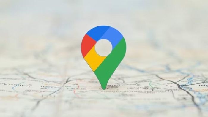 Google Maps đôi khi chưa cập nhật kịp dữ liệu giao thông, dẫn đến chỉ sai chiều đường.