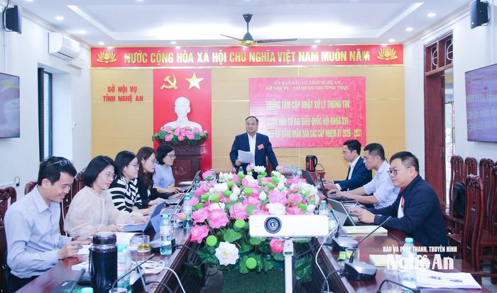 Cơ quan Thường trực Ủy ban Bầu cử tỉnh triển khai nhiệm vụ tại Trung tâm cập nhật, xử lý thông tin cuộc bầu cử đại biểu Quốc hội khóa XVI và đại biểu HĐND các cấp, nhiệm kỳ 2026 - 2031. Ảnh: Mai Hoa