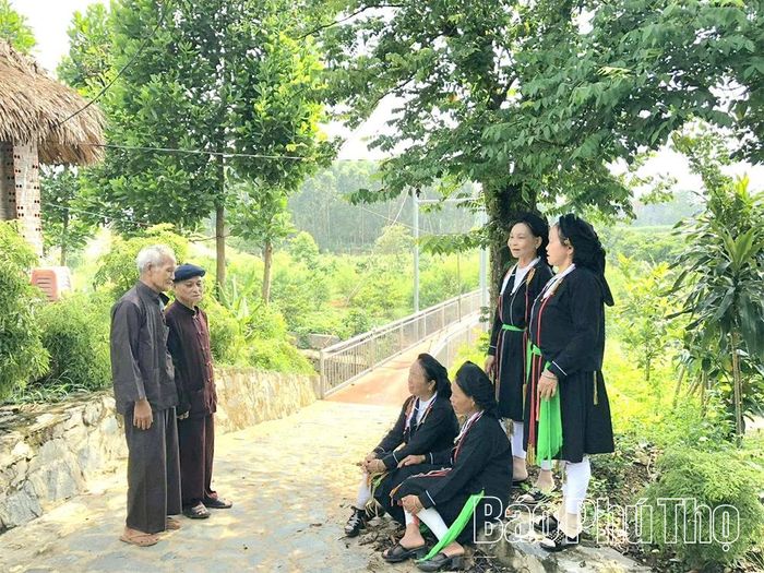 Những làn điệu Soọng cô được bà con gìn giữ thông qua sinh hoạt câu lạc bộ, các hội thi, hội làng.