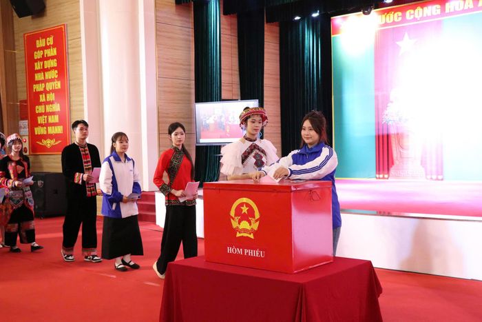 Đại học Thái Nguyên có 7 khu vực bỏ phiếu đặt tại các trường thành viên