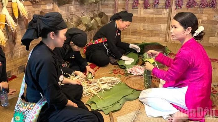 Những món ăn bình dị là sợi dây gắn kết các thế hệ trong gia đình.