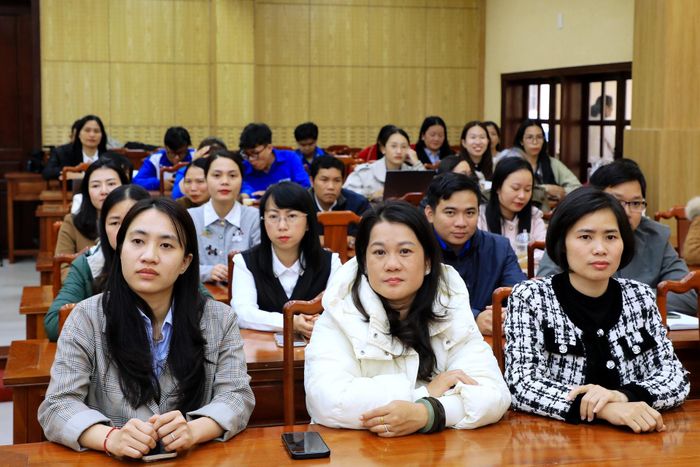 Đại biểu các sở, ngành, địa phương dự hội nghị tại điểm cầu trực tiếp Tỉnh ủy Lâm Đồng