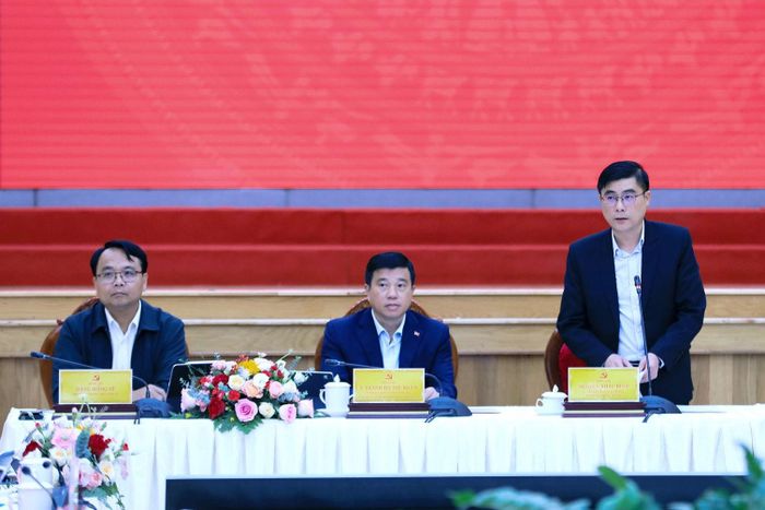 Thường trực Ban Chỉ đạo phát triển KH-CN, đổi mới sáng tạo và chuyển đổi số tỉnh Lâm Đồng thông qua các nhiệm vụ trọng tâm năm 2026