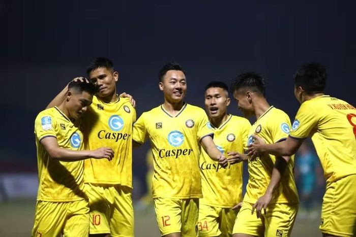 Ban lãnh đạo CLB đã nhờ VFF gửi hồ sơ lên FIFA nhằm sớm tháo gỡ các án phạt còn lại.