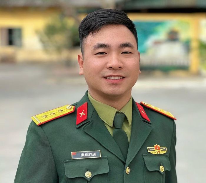 Thượng úy Đào Xuân Thành.
