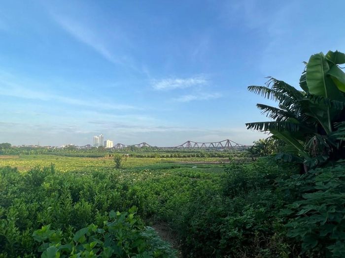 Dự án trục đại lộ cảnh quan sông Hồng có quy mô khoảng 11.000 ha, kéo dài qua 19 xã, phường, với tổng mức đầu tư dự kiến khoảng 855.000 tỷ đồng. Ảnh: Tuấn Đông