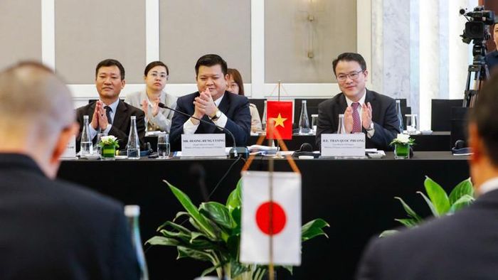  Hội thảo diễn ra trong bối cảnh Việt Nam đang nỗ lực thực hiện cam kết đạt mức phát thải ròng bằng 0 vào năm 2050. 