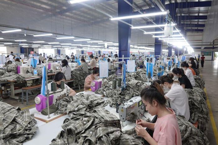 Dù thị trường lao động ở Hà Tĩnh đang cần người nhưng vẫn chưa thu hút người lao động xa quê về làm việc.