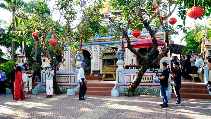 Di tích Chùa Bà - Nước Mặn tại xã Tuy Phước Đông, tỉnh Gia Lai được công nhận là di sản văn hóa phi vật thể Quốc gia vào năm 2022.