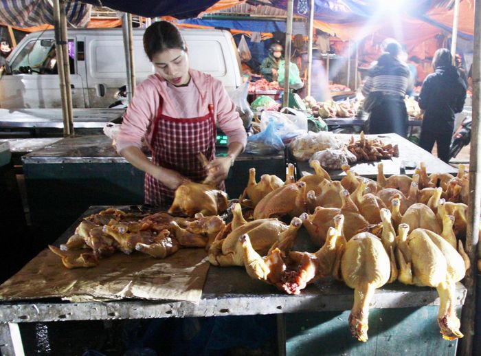 An toàn thực phẩm hiện vẫn là nỗi lo lớn đối với nhiều xã, phường. Ảnh: Tùng Nguyễn.