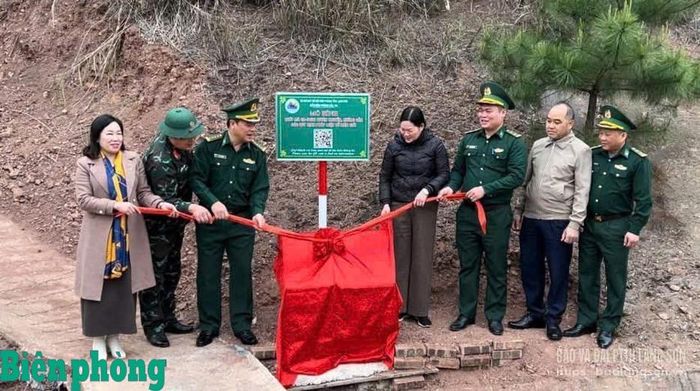 Đồn Biên phòng Bắc Xa ra mắt mô hình “Thông tin biên cương số”. Ảnh: Vy Toàn