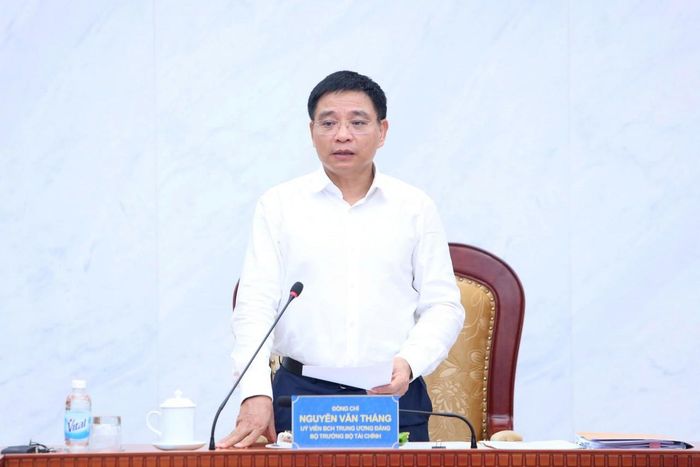 Bộ trưởng Bộ Tài chính Nguyễn Văn Thắng phát biểu tại Hội nghị. Ảnh: Đức Minh