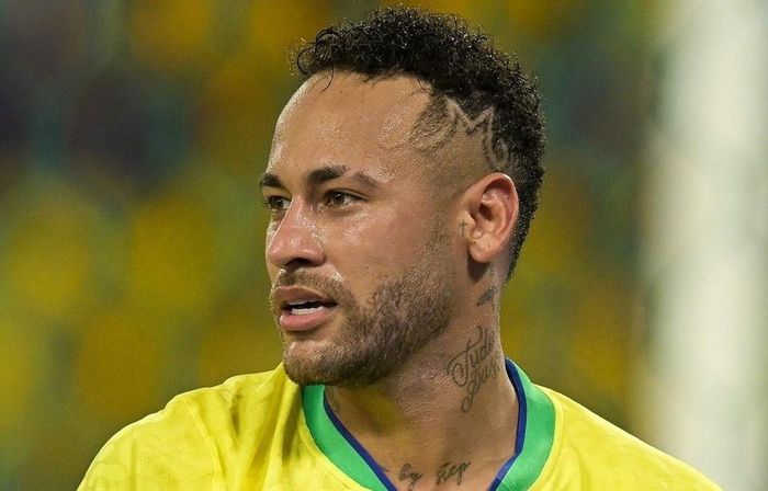 Neymar đang vấp phải nhiều tranh cãi.