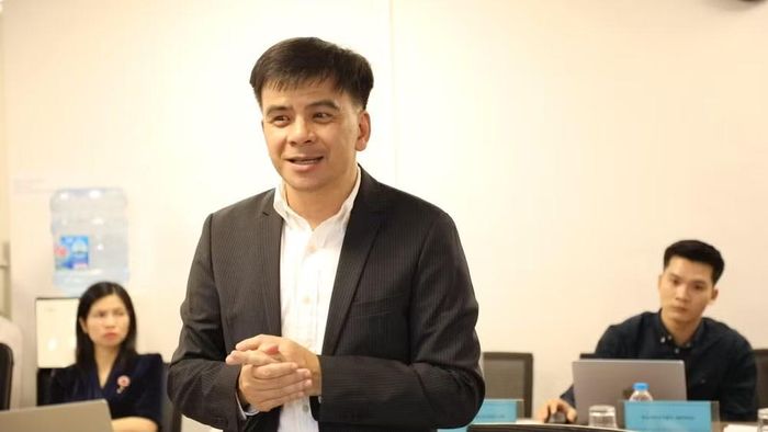 Đại diện Công ty VinSmart Future chia sẻ ý kiến tại hội thảo.