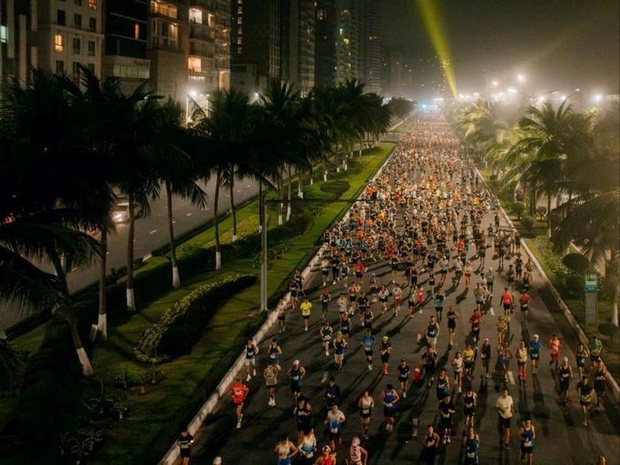 Lộ trình tranh tài của các vận động viên được thiết kế theo đường chạy dọc bờ biển.