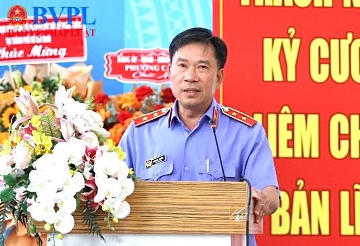  Đồng chí Lê Đức Xuân, Viện trưởng Viện Phúc thẩm 3 phát biểu bế mạc Hội nghị.