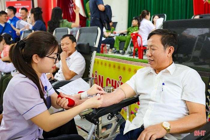 Với thông điệp “Hiến máu đầu xuân - nhân lên hạnh phúc”, chương trình không chỉ góp phần cứu người mà còn lan tỏa tinh thần sẻ chia, trách nhiệm vì cộng đồng.