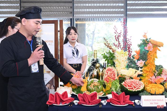 Mang đến hội thi, 12 đơn vị trong toàn tỉnh đã giới thiệu nhiều món ăn đặc sắc mang đặc trung từng vùng miền, địa bàn.